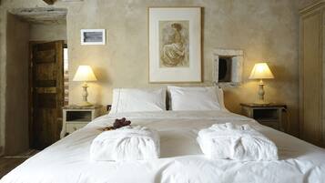 ห้องสวีท, เตียงคิงไซส์ 1 เตียง | ผ้าปูที่นอนฝ้ายอียิปต์, มินิบาร์, ตู้นิรภัยในห้องพัก, ผ้าม่านกันแสง