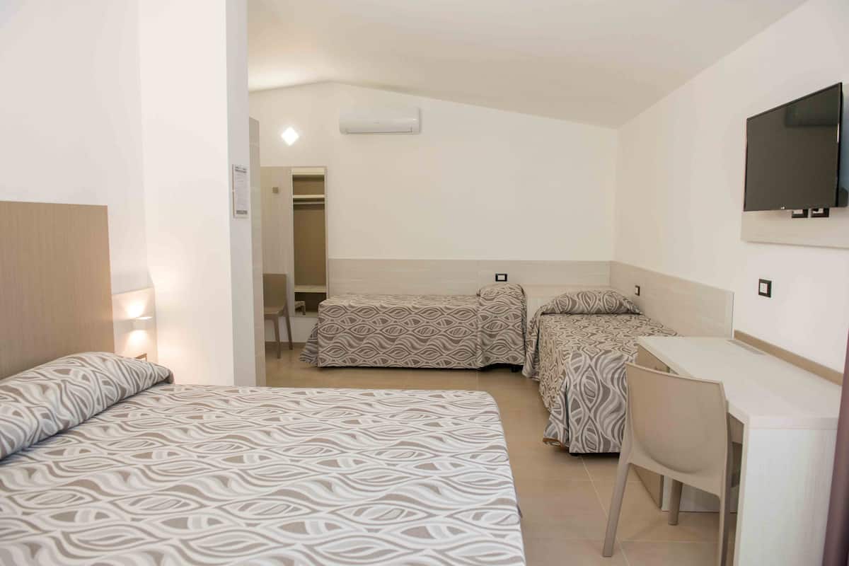 1 bedroom