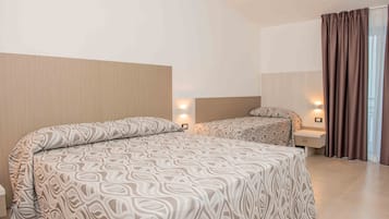 Classic-Dreibettzimmer, mit Bad