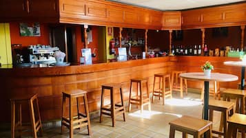 Bar (en la propiedad)