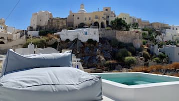 Villa (Kallisti Courtyard Suite) | Balcony view
