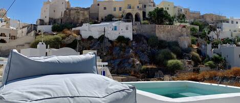 Villa (Kallisti Courtyard Suite) | Vista del balcón