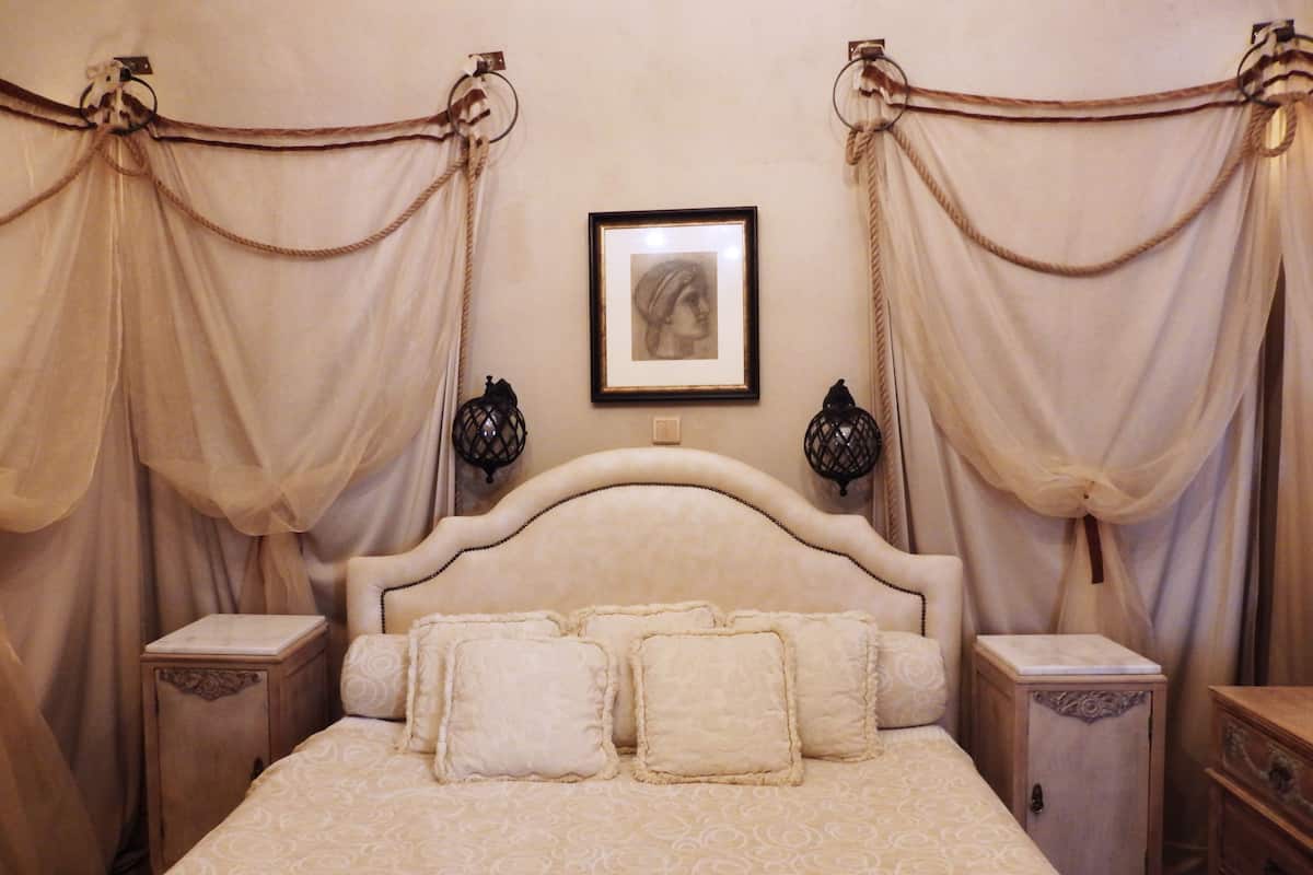 Premium Villa, Private Pool | Premium bedding, pillowtop beds, in-room safe, individually decorated