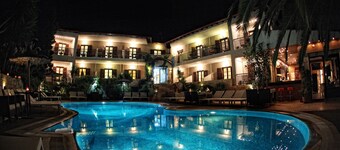 Stamos Hotel
