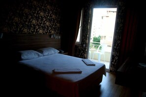 غرفة عادية | أسرّة أطفال/رضّع (مجانًا) وأسرّة قابلة للطي وواي فاي مجانًا