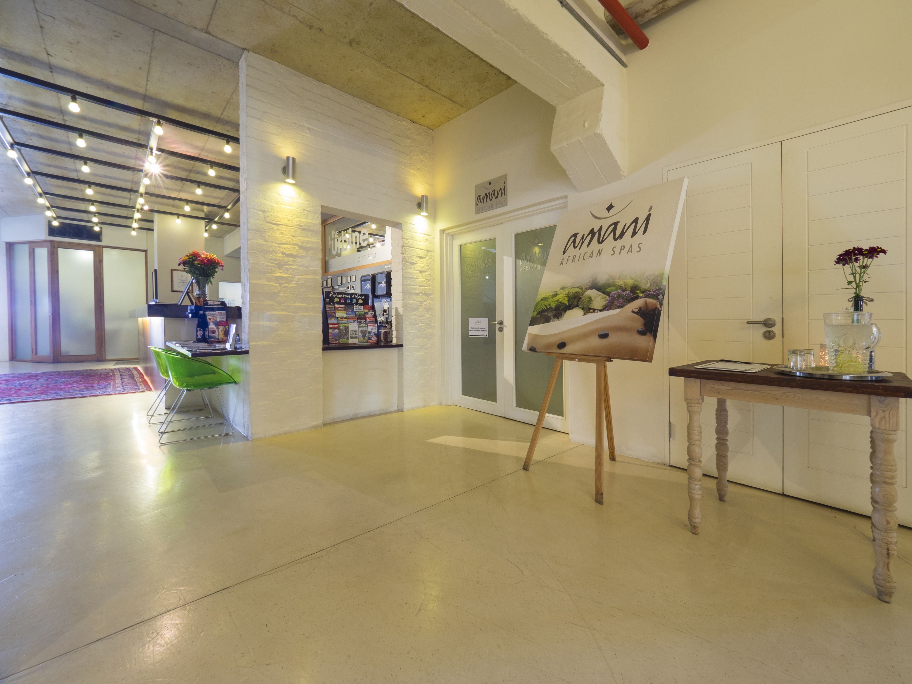 body treatments, hydrotherapy, aromatherapy, hot stone massages