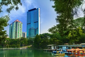 Exterior - Soluxe Hotel Guangzhou (Guangzhou)