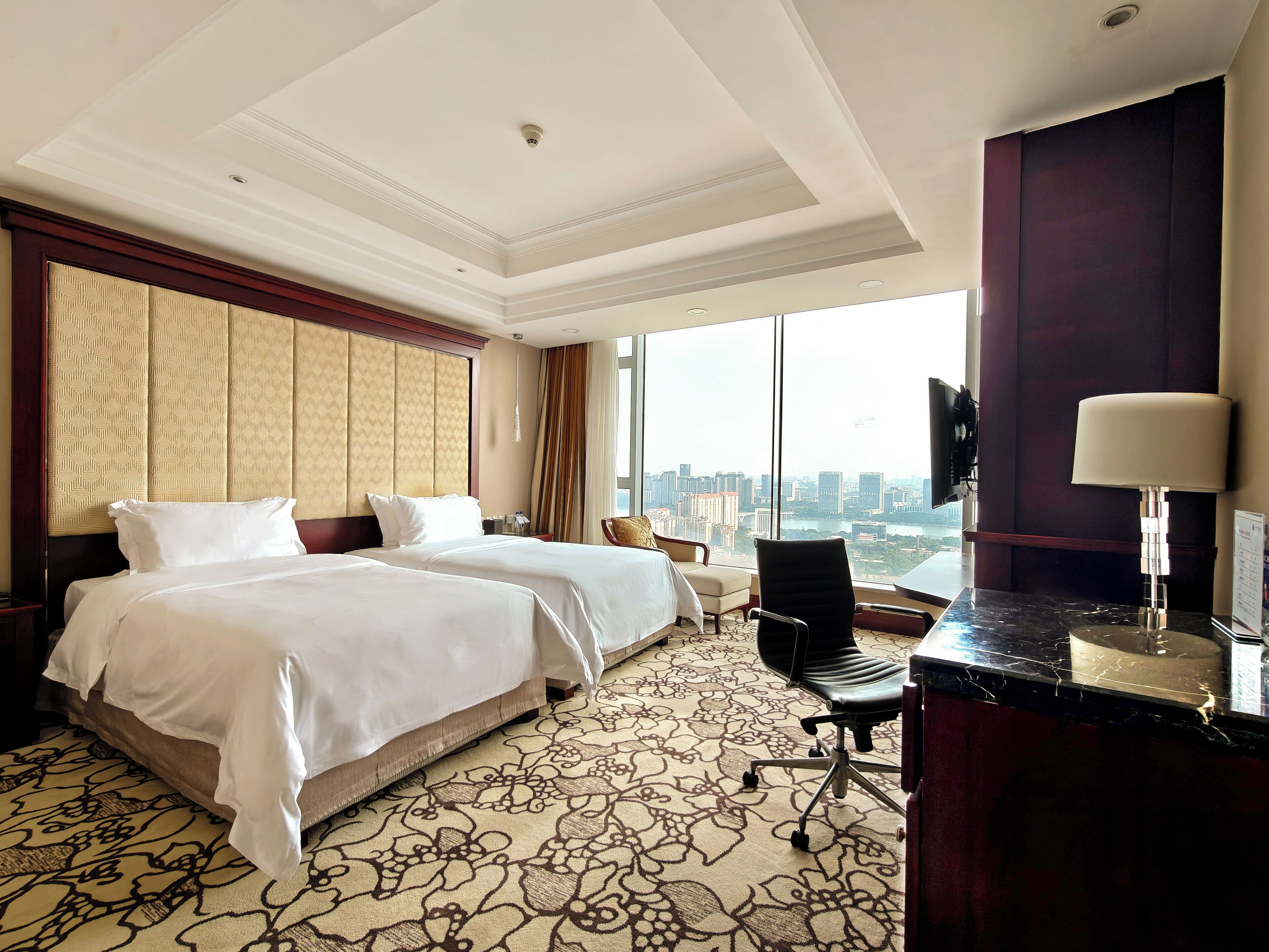 River View Twin Bed Room