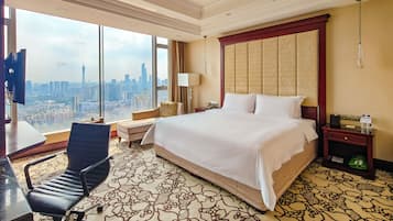 Canton Tower River View King Bed Room | Down comforters, pillowtop beds, minibar, in-room safe