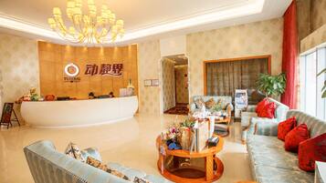 Body treatments, aromatherapy, body scrubs, facials, 2 treatment rooms