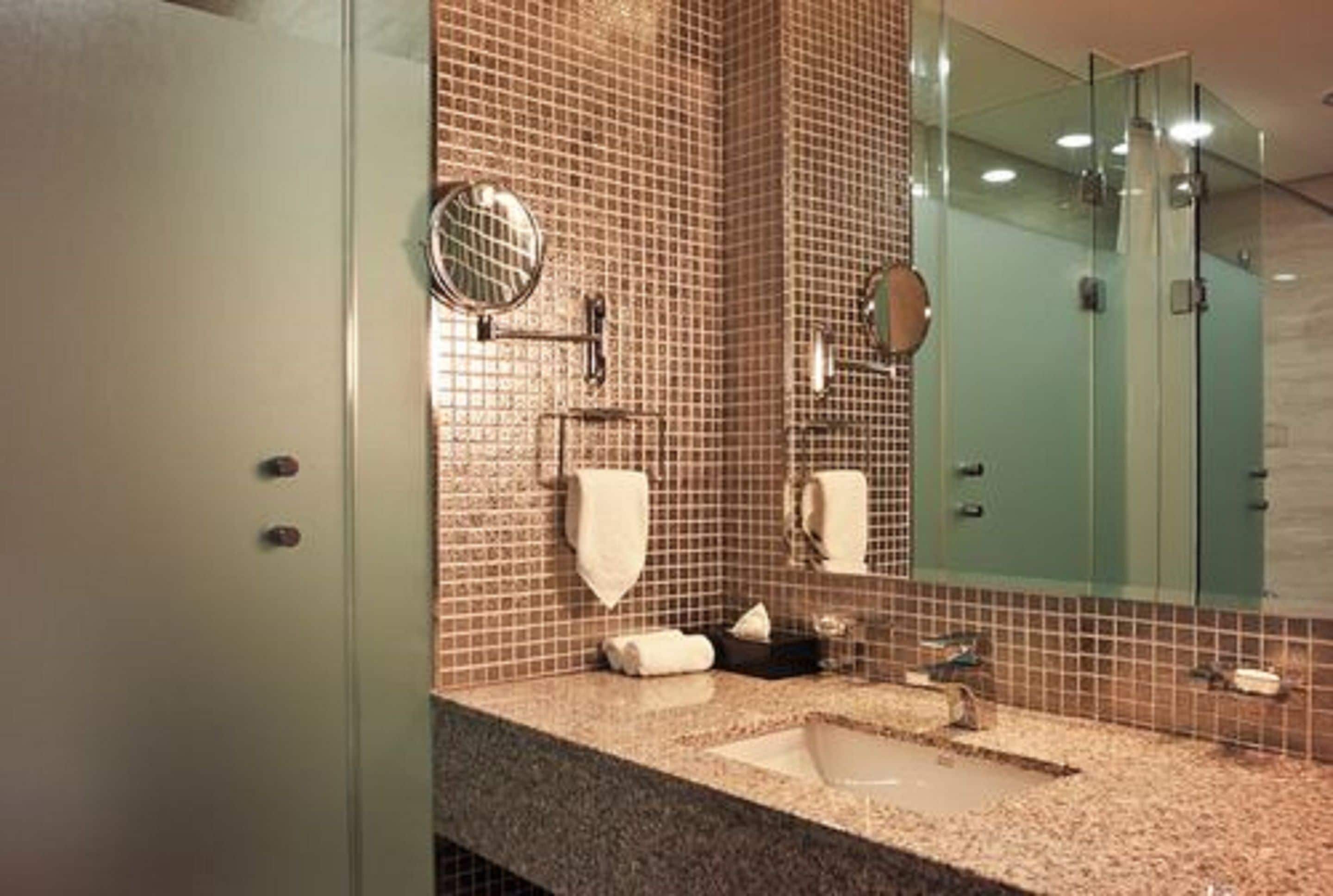 junior room | bathroom sink