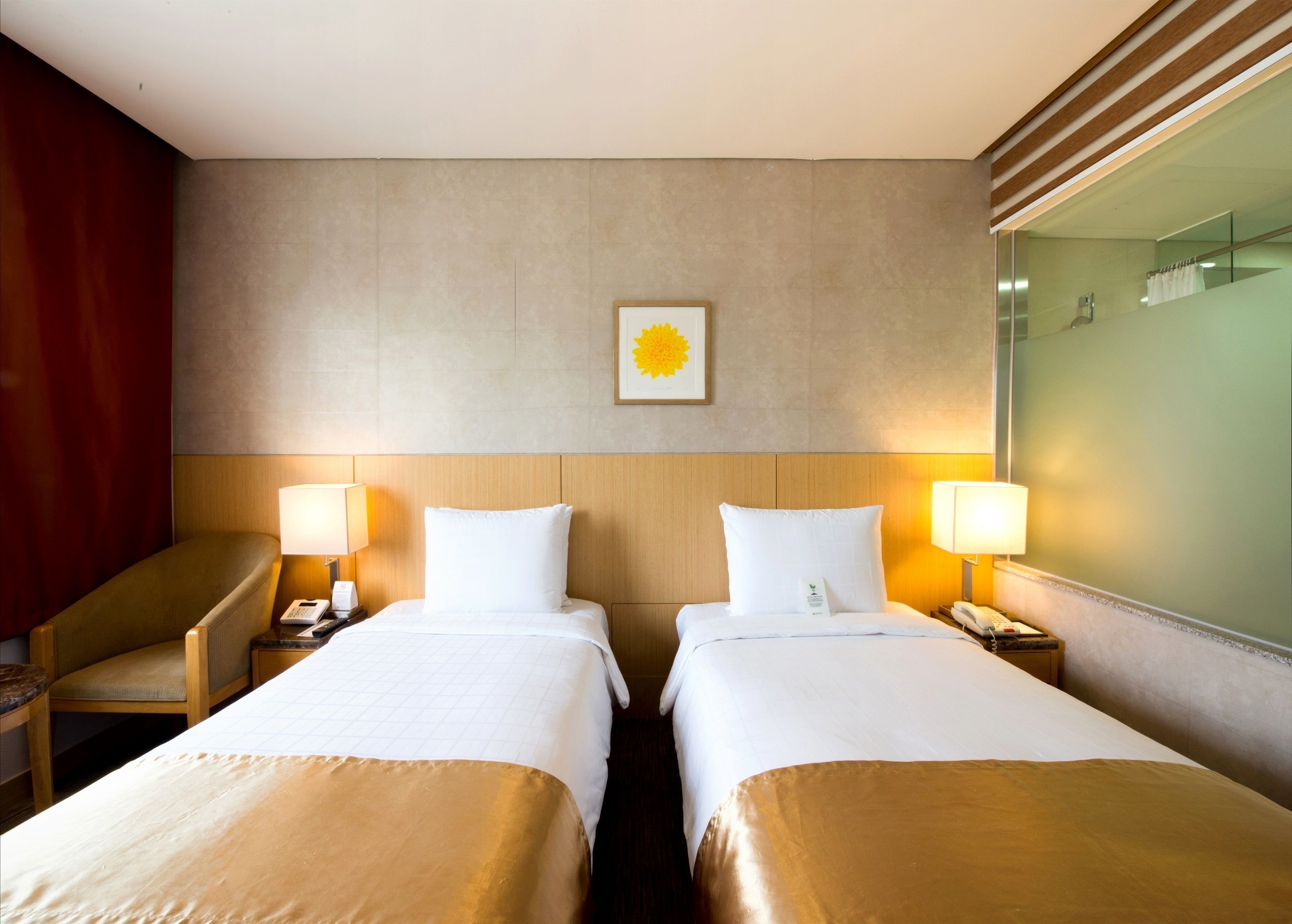 standard twin room | in-room safe, desk, laptop workspace, blackout curtains