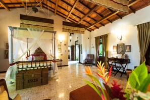 1 kamar tidur, seprai katun Mesir, seprai premium, dan minibar