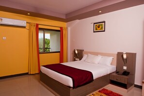 Standard Room | Minibar, in-room safe, rollaway beds - Hotel Colva Kinara (Colva)