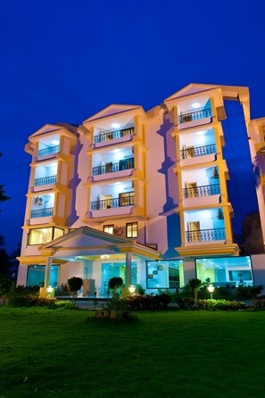 Front of property - Hotel Colva Kinara (Colva)