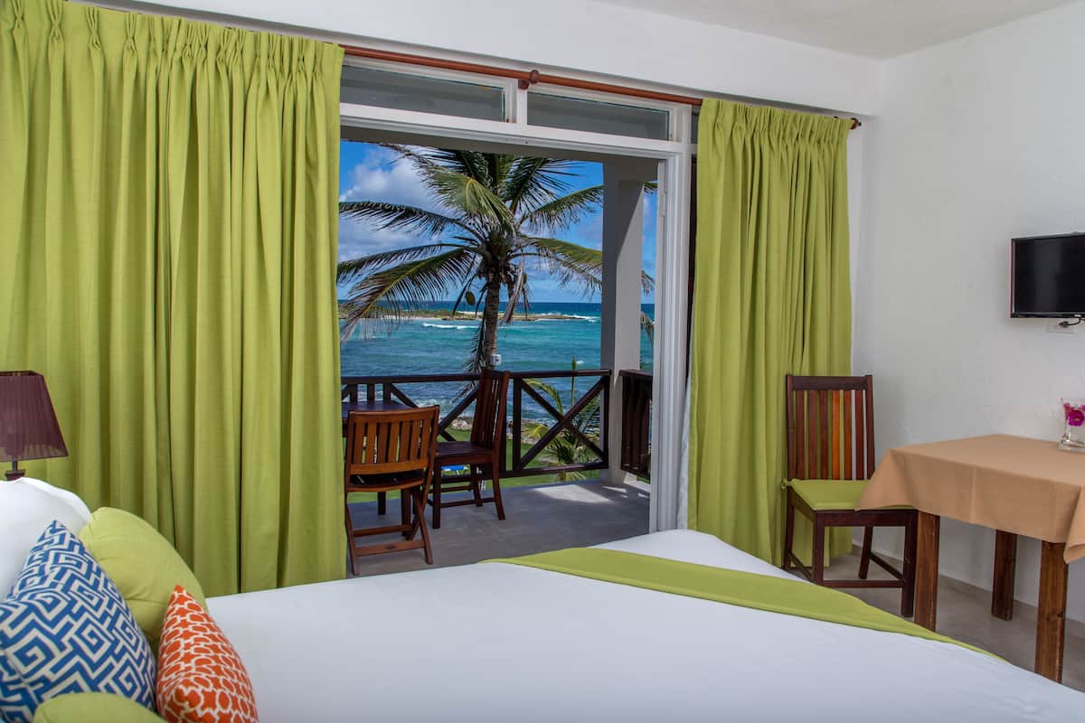 Signature Studio, 1 Queen Bed, Ocean View | Tempur-Pedic beds, in-room safe, individually decorated