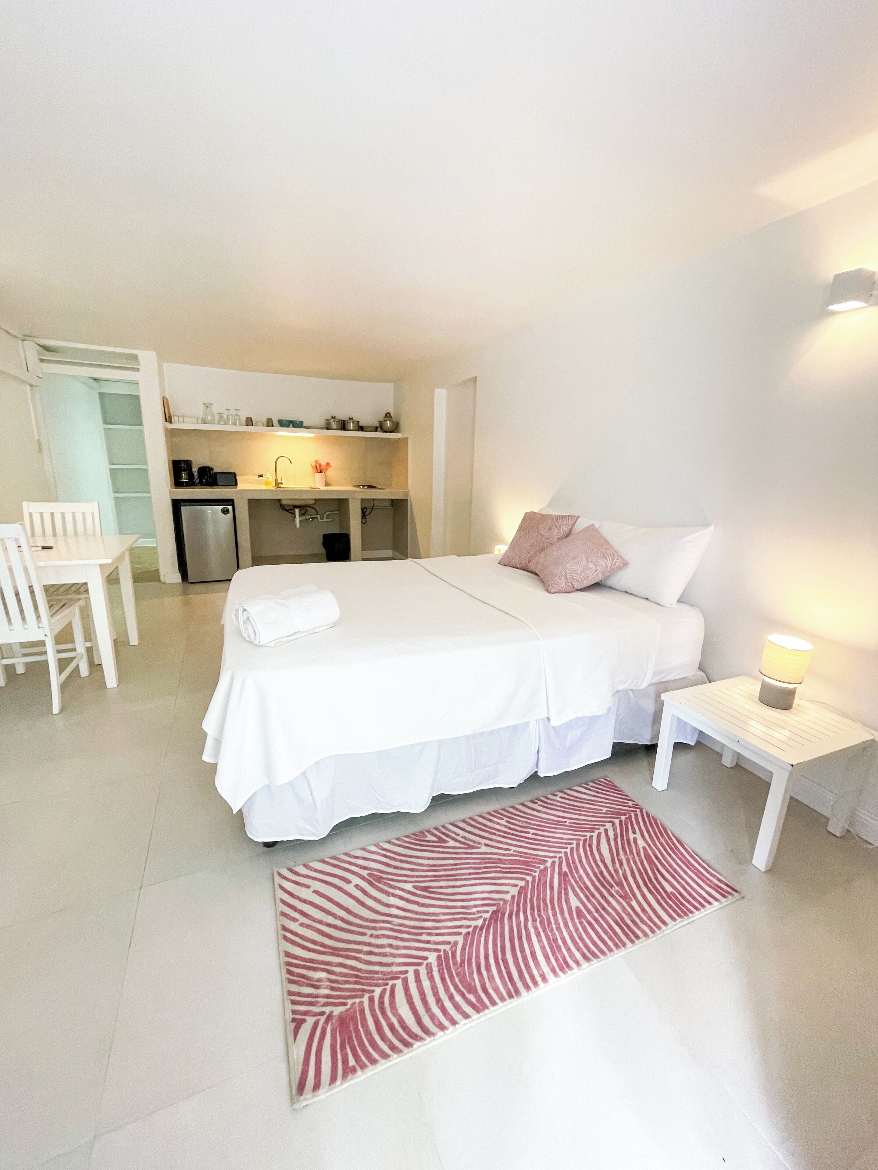 Economy Studio, 1 Queen Bed