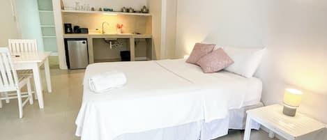 Matelas Tempur-Pedic, coffres-forts dans les chambres