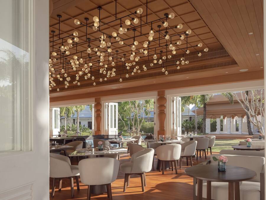 Se sirven desayunos y cocina tailandesa (con vistas a la piscina)