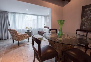 Rom – grand | Spisestue