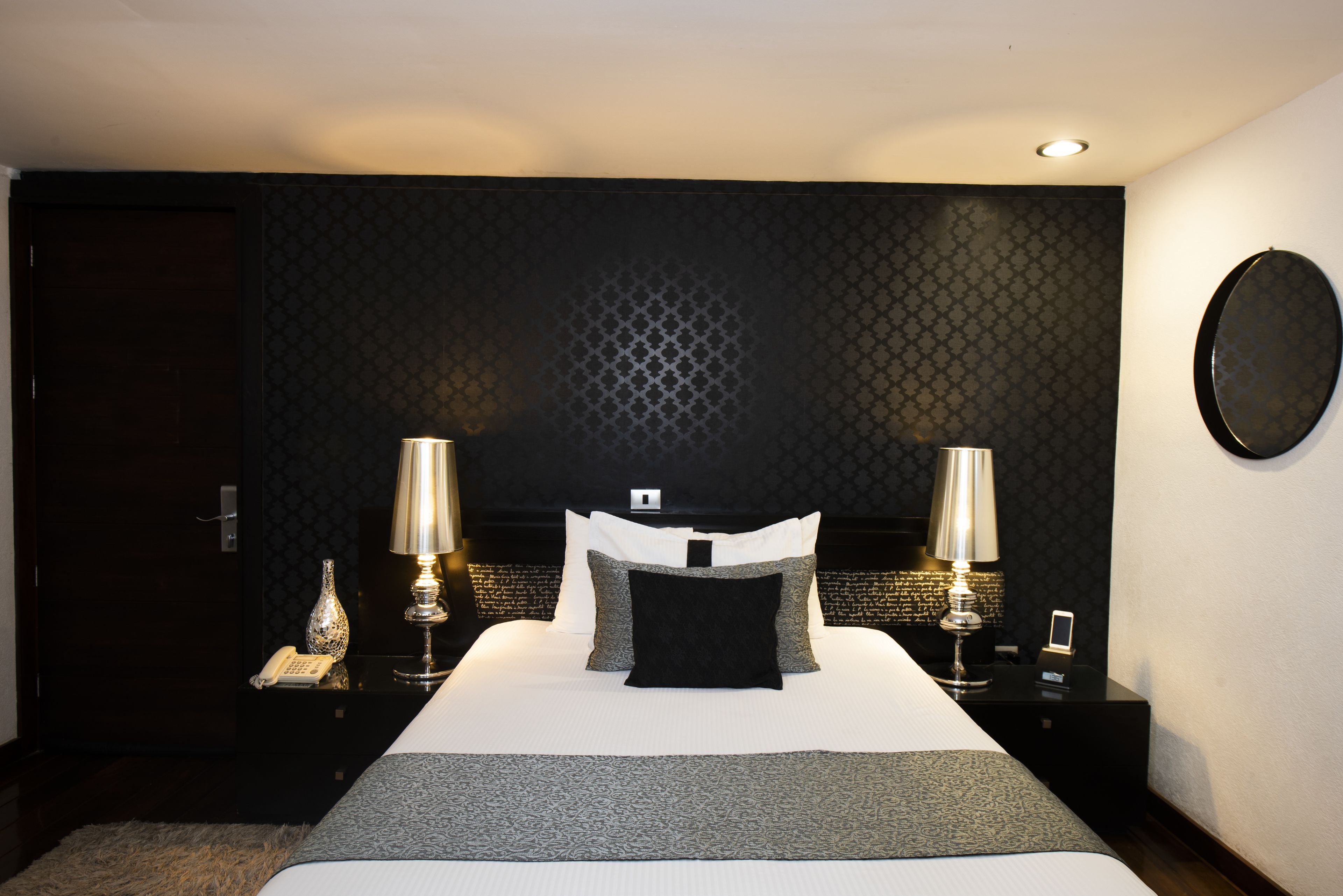 junior suite, 1 queen bed | 1 bedroom, premium bedding, down duvets, pillow-top beds