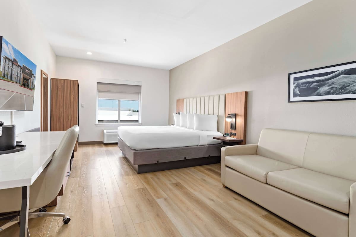 Egyptian cotton sheets, premium bedding, desk, laptop workspace