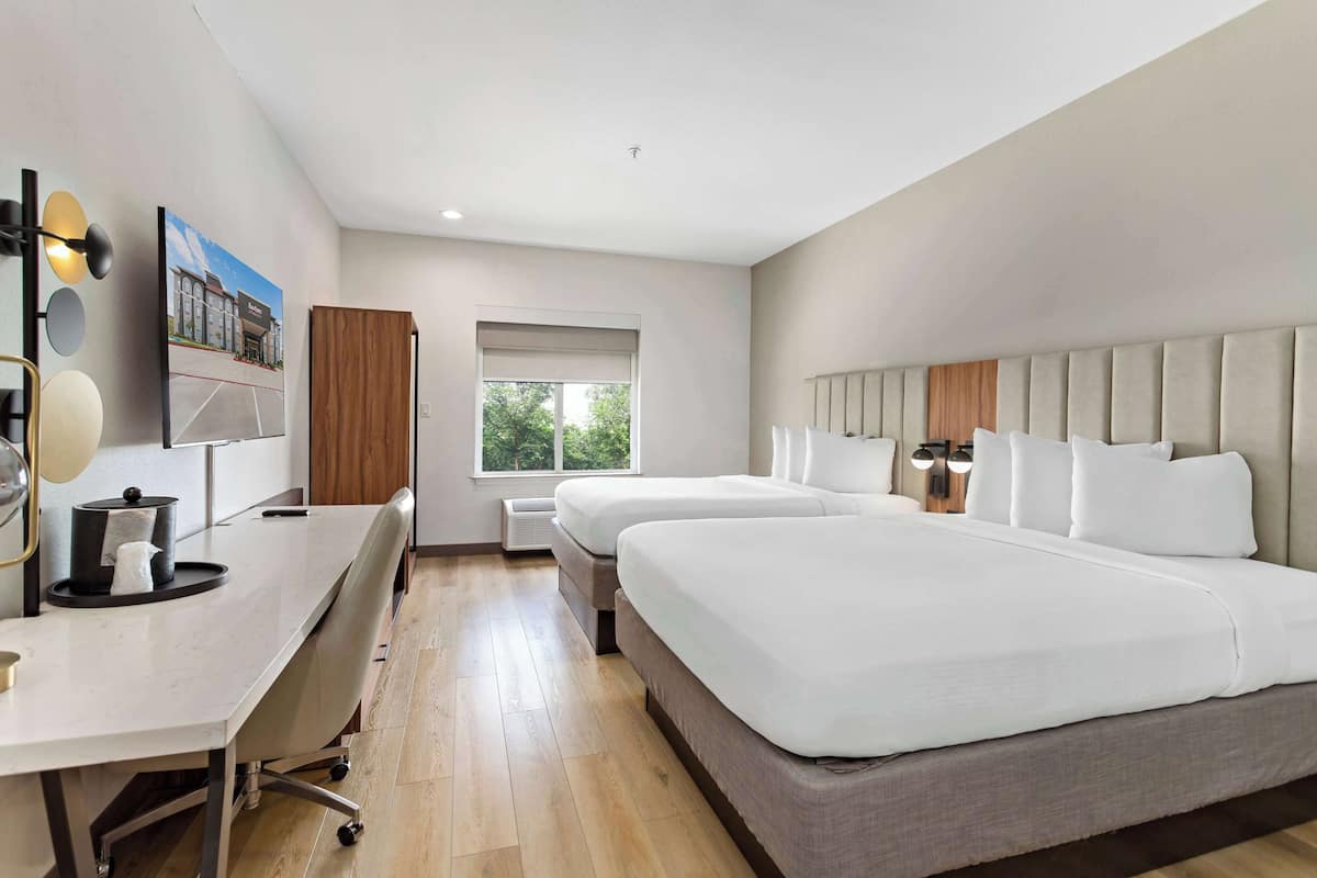 Egyptian cotton sheets, premium bedding, desk, laptop workspace