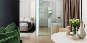 Hepburn Villa | Bathroom