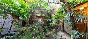 Traditional Kyoto Inn serving Kyoto cuisine IZUYASU