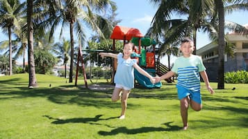 Children's play area - outdoor