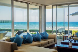 液晶电视、DVD 播放器