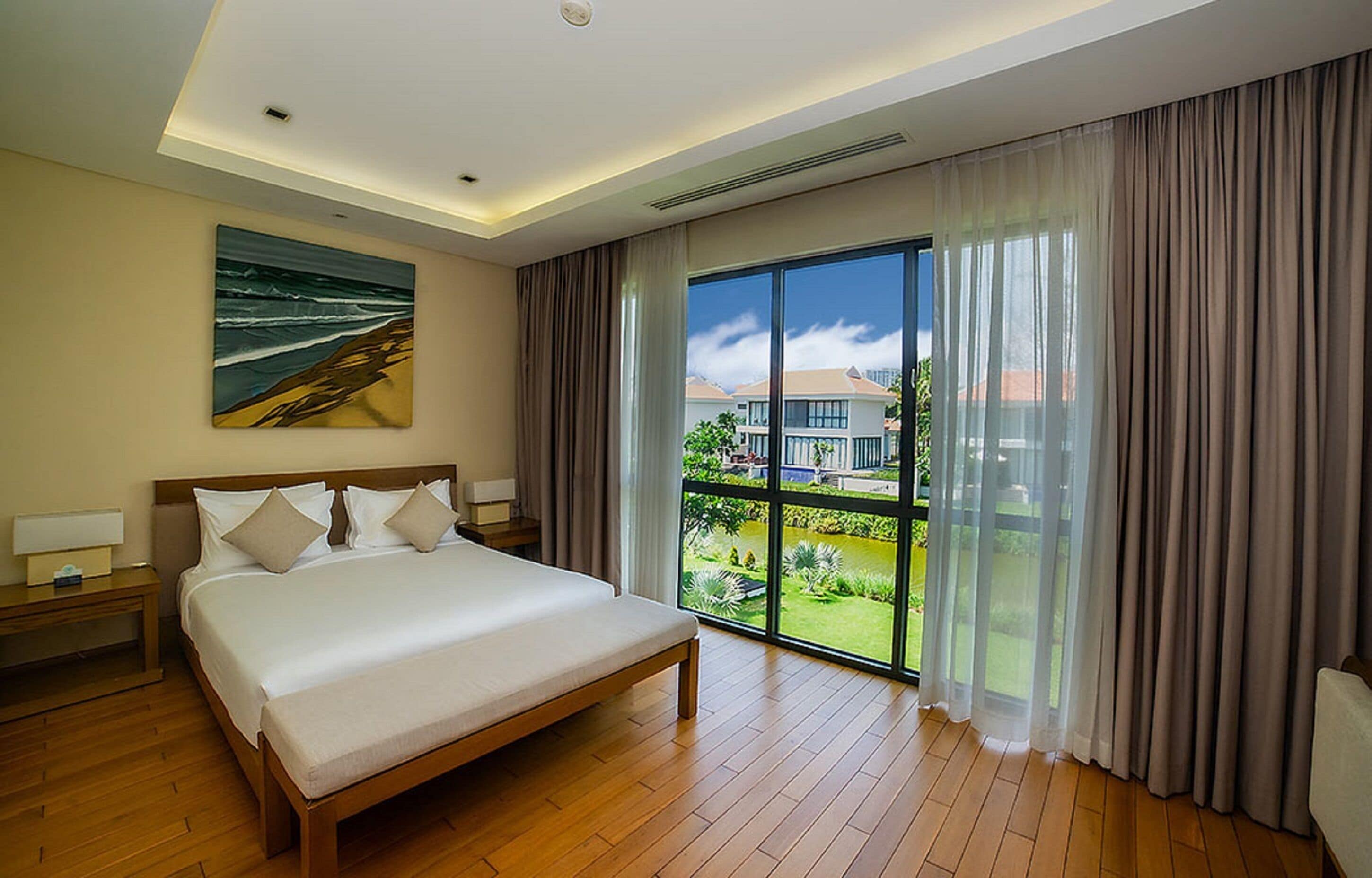 4 bedrooms pool villa | 4 bedrooms, minibar, in-room safe, desk