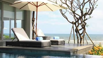 Private pool