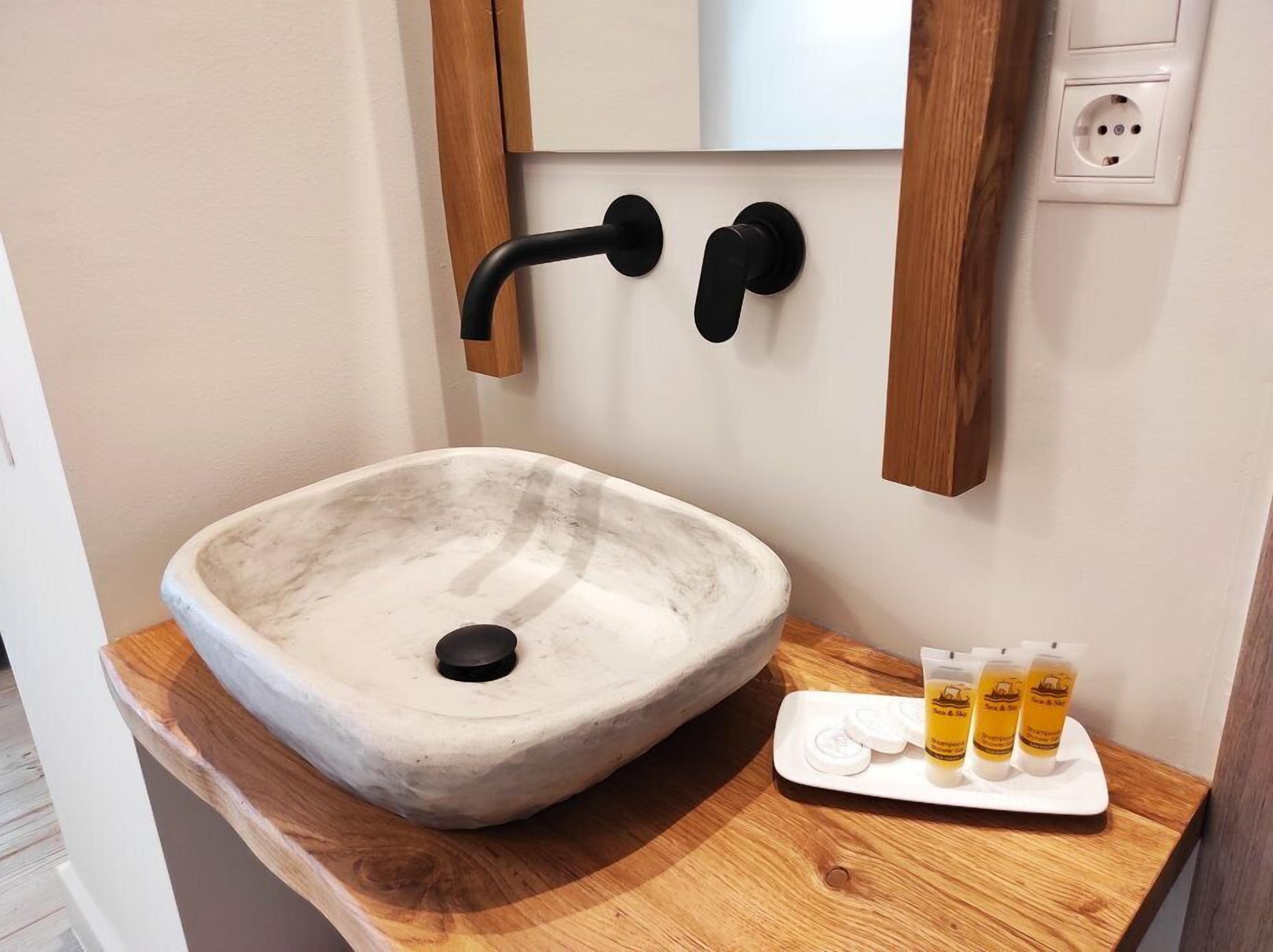 superior room, sea view, ground floor (ava) | 1 bedroom, in-room safe, iron/ironing board, free wifi