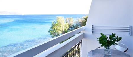 Standard Room, Sea View | Pemandangan balkoni