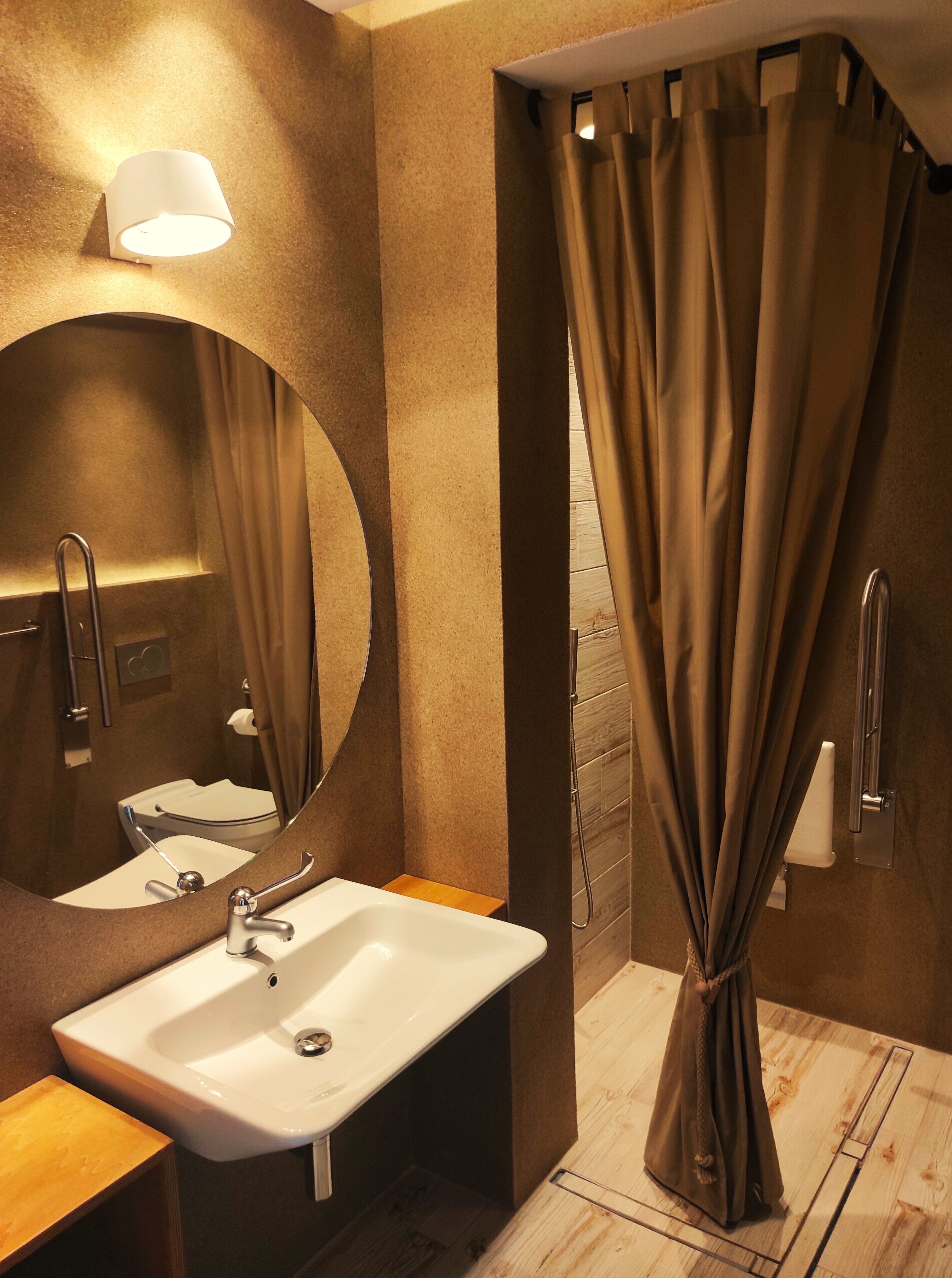 suite, sea view, ground floor (aigli) | bathroom | shower, towels