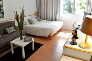 Televisión de pantalla plana