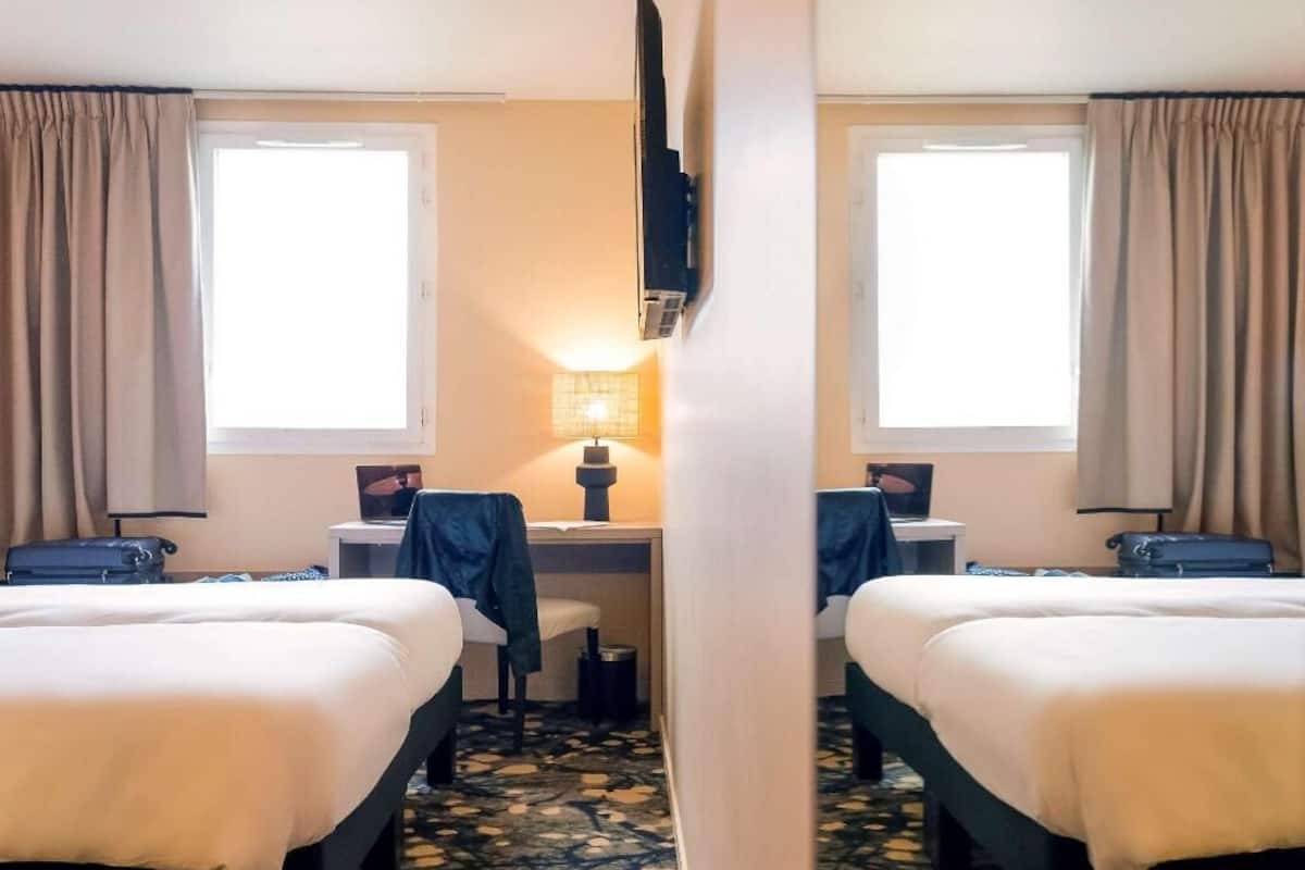 Escritorio, insonorización, cunas gratuitas y wifi gratis