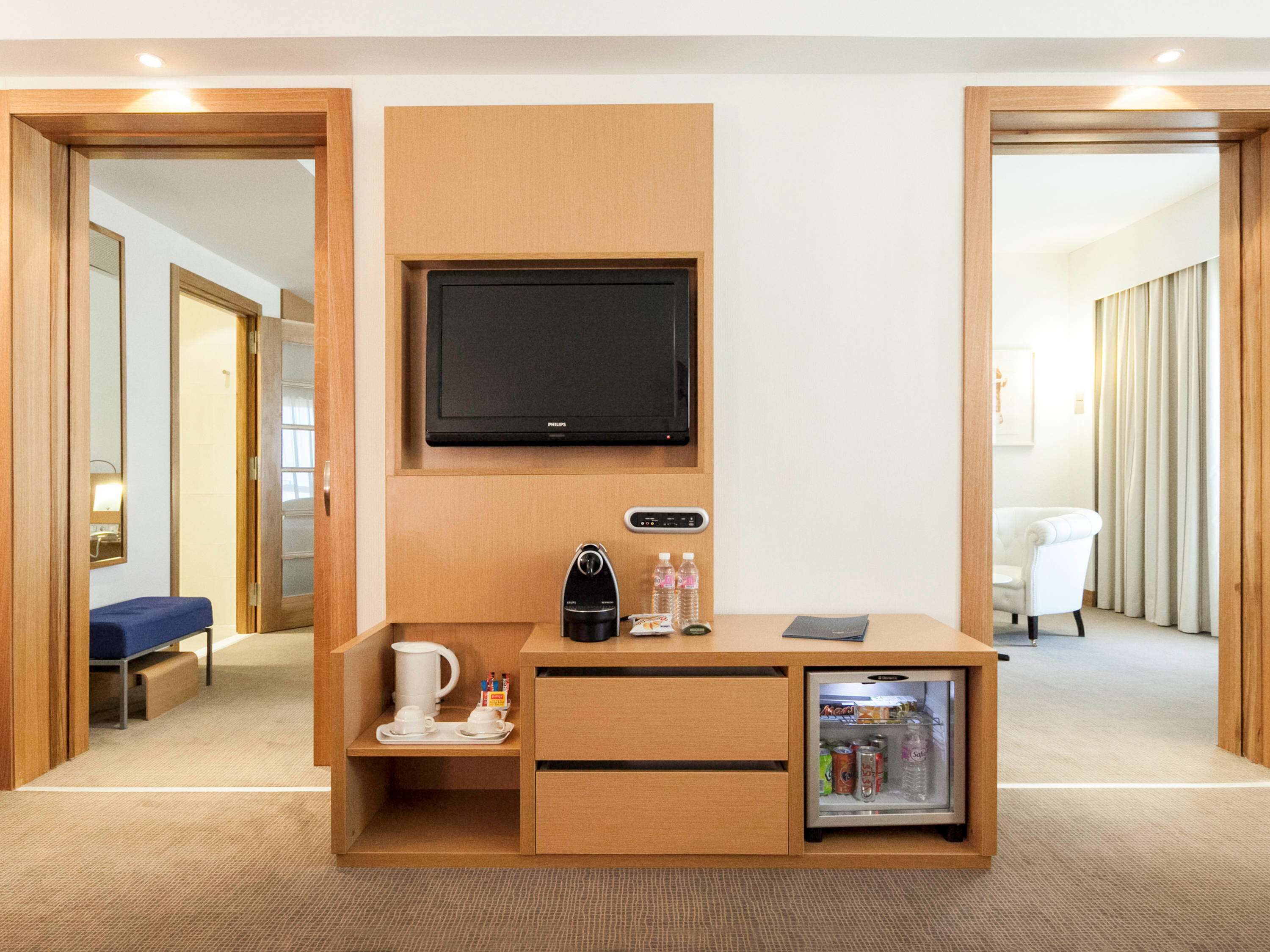 minibar, in-room safe, desk, soundproofing