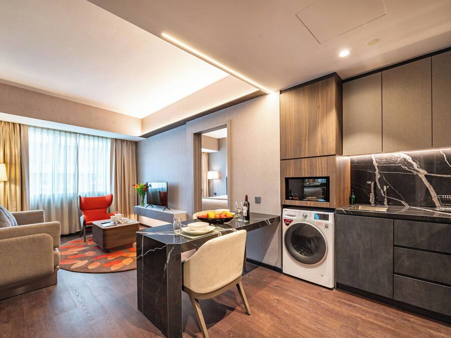 Minibar, in-room safe, desk, laptop workspace