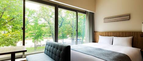 Renovated Double Room with Park View, Non Smoking