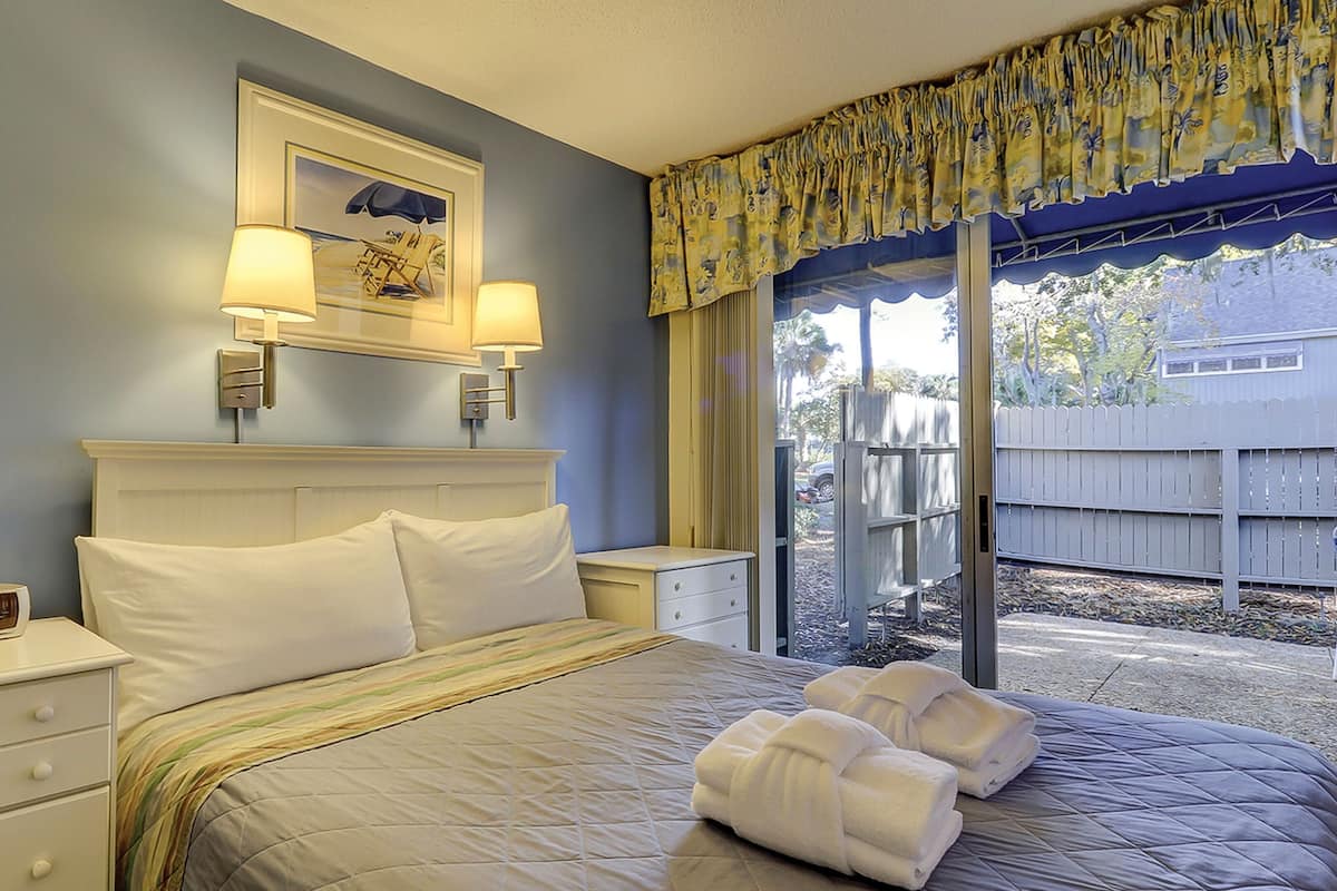 Deluxe Studio | 1 bedroom, iron/ironing board, free WiFi, bed sheets