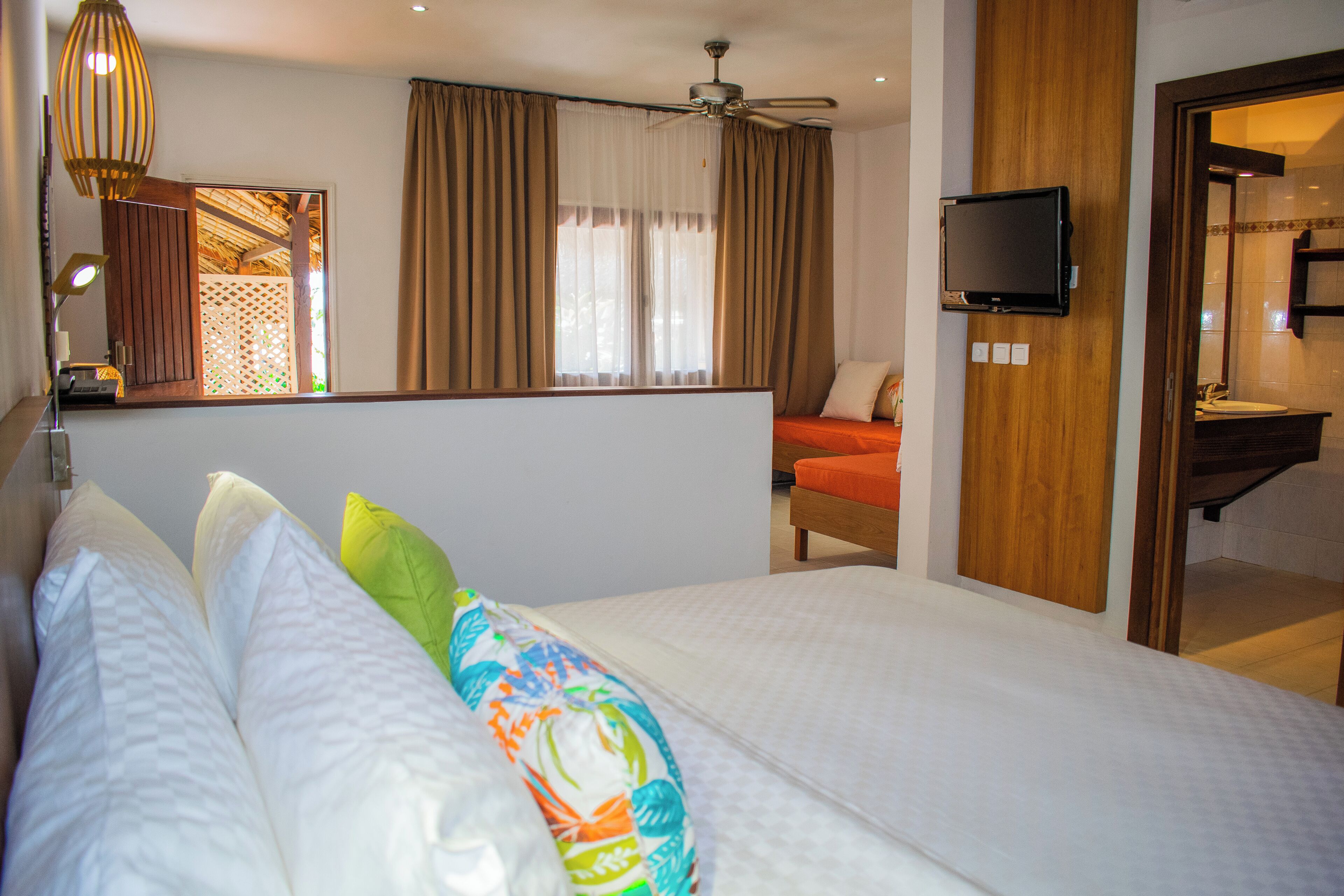 Family Room, Garden View | 1 bilik tidur, bar mini, peti besi dalam bilik 