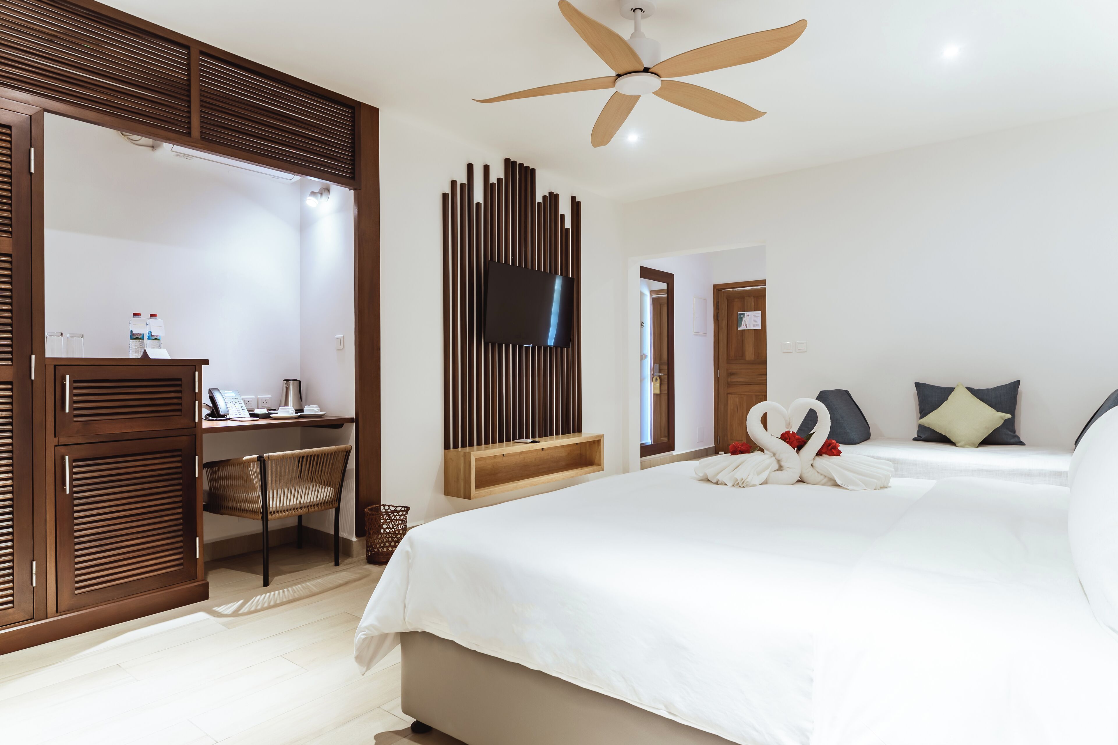 1 soverom, minibar, safe på rommet og individuelt dekorert