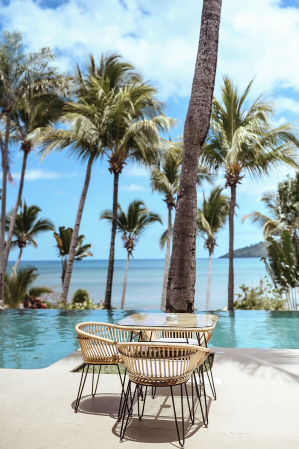 2 outdoor pools, pool umbrellas, sun loungers