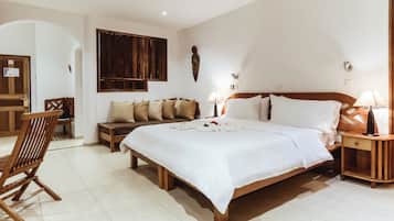 Artículos de higiene personal gratuitos, secador de pelo y toallas