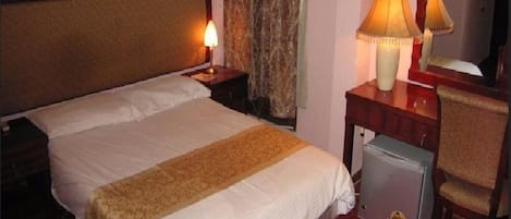 Deluxe, 1 Queen-Bett