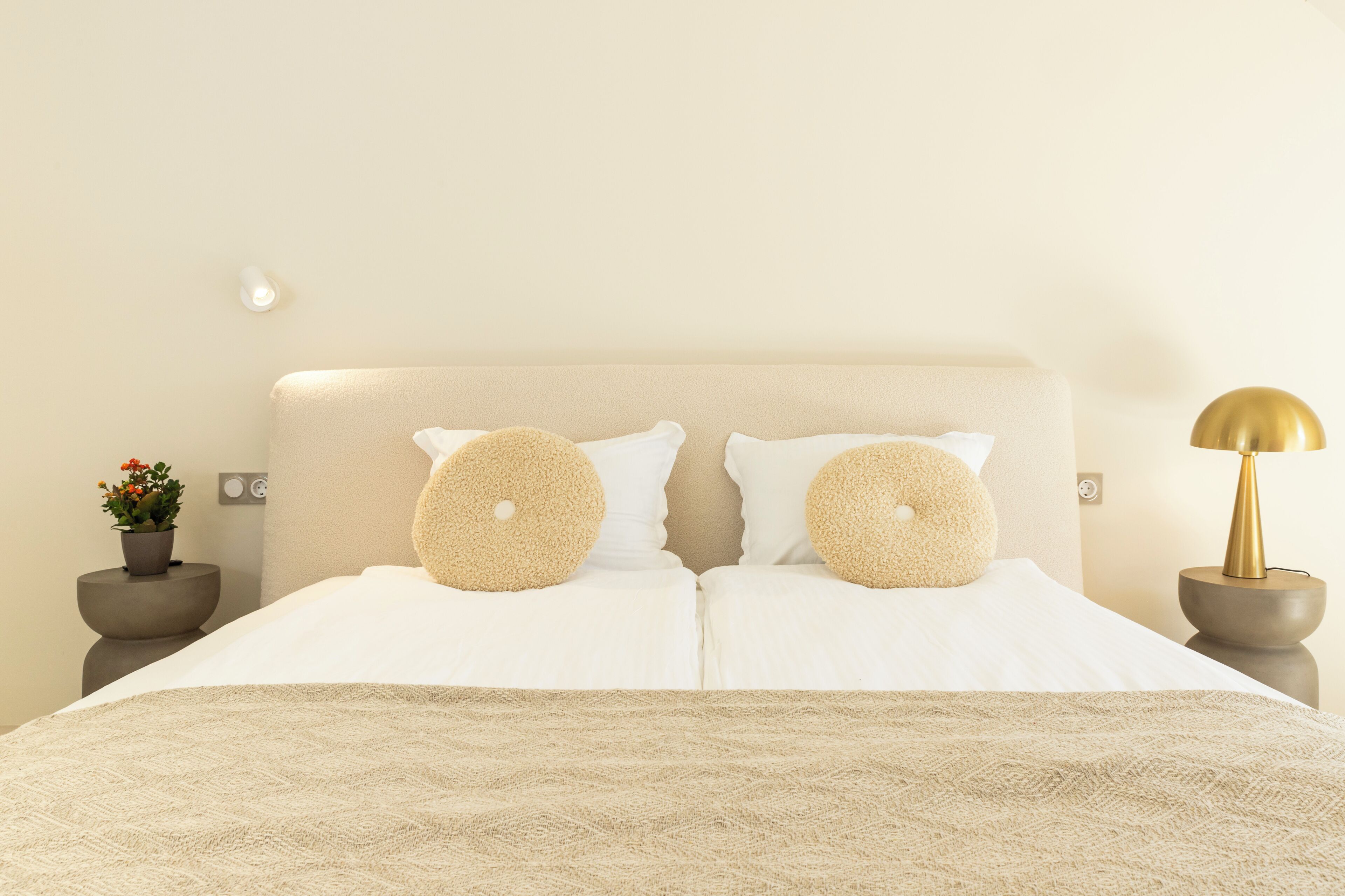 luxury apartment | minibar, in-room safe, desk, laptop workspace