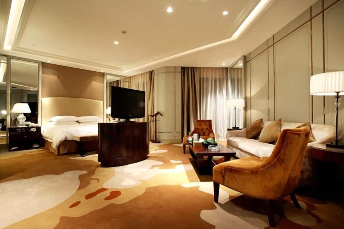 Rose Gorgeous King | Living area