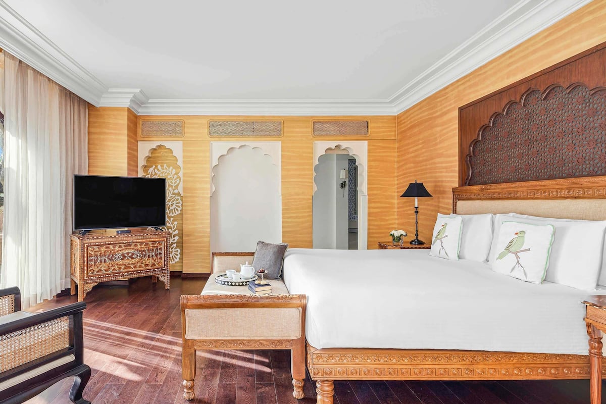 1 bedroom, premium bedding, pillowtop beds, minibar